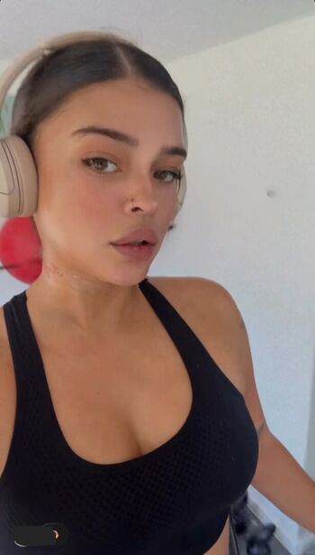 Full leaked Ashleigh herman private photo