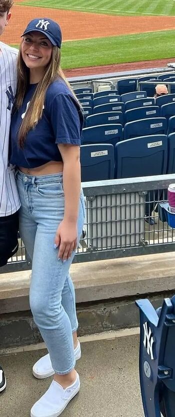 ashleighmarchetti_