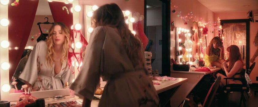 Full leaked Ashley benson private photo