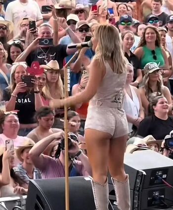 Full leaked Ashley cooke private photo