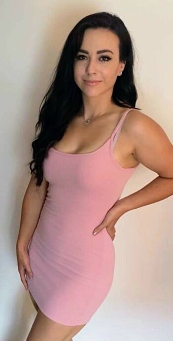 Full leaked Ashley cuthbert private photo