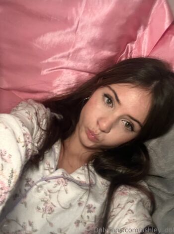 Full leaked Ashley doll private photo