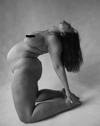 Full leaked Ashley graham private photo