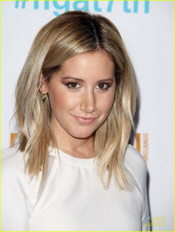 Full leaked Ashley lundqvist private photo