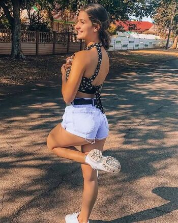 Full leaked Ashley marais private photo