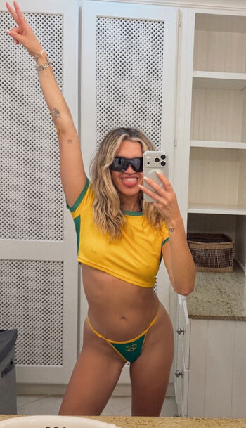 Full leaked Ashley roberts page private photo