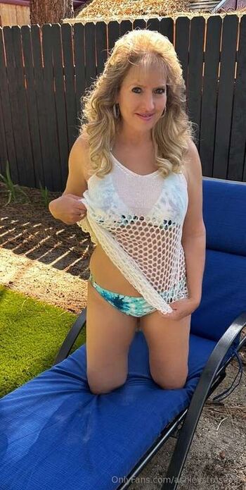 Full leaked Ashley st rose private photo
