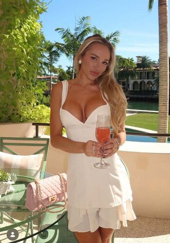 Full leaked Ashley wilson private photo