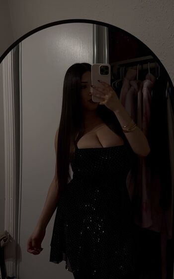 Full leaked Ashleyarambulaa private photo