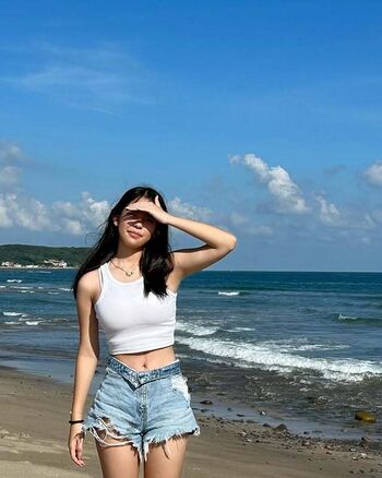 Full leaked Ashleyhung private photo