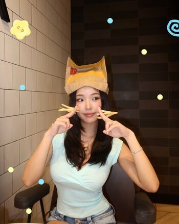 Full leaked Ashleyhung private photo