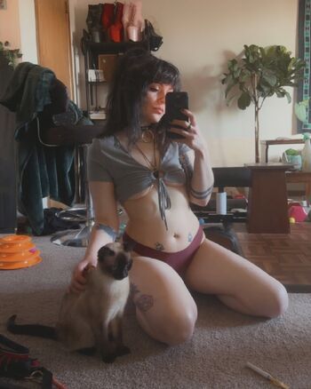 Full leaked Ashleykeyy private photo