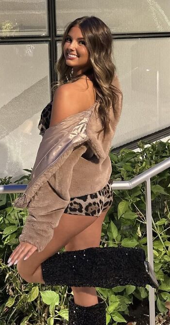 Full leaked Ashlyn harlos private photo