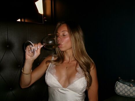 Full leaked Ashlyn rowland private photo