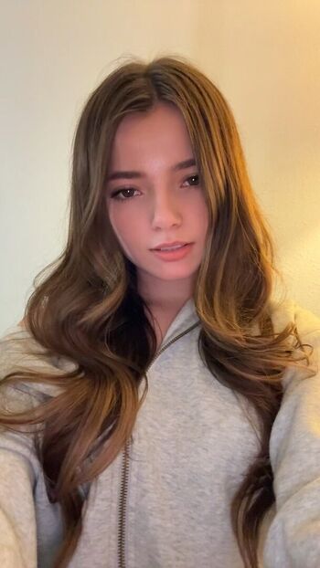 Full leaked Ashlynmonroe private photo