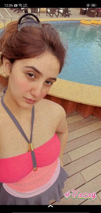 Full leaked Ashnoor kaur private photo