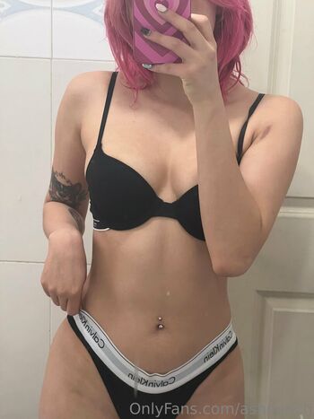 Full leaked Ashounch private photo