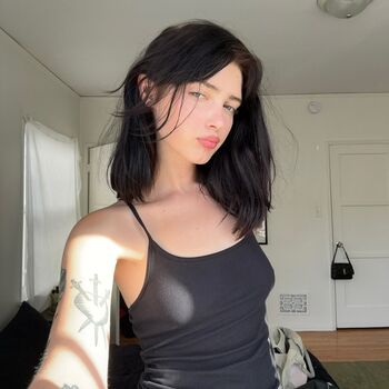 Full leaked Ashrosedaniels private photo