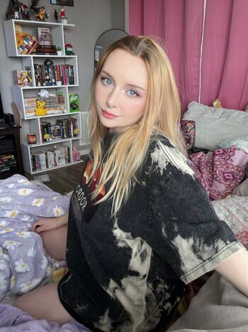 Full leaked Ashtronova page private photo