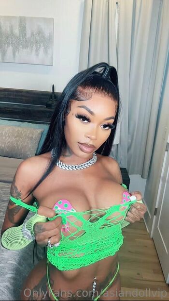 Full leaked Asian da brat private photo