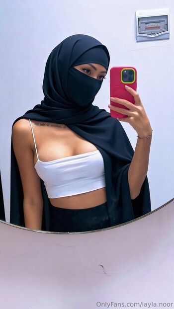 Full leaked Asian lili private photo