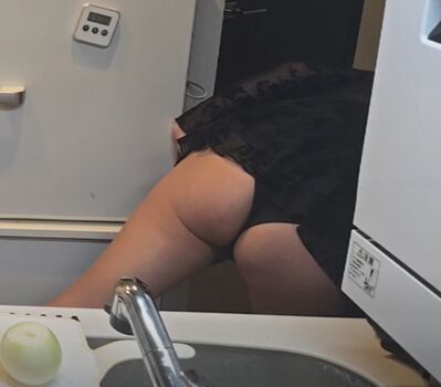 Full leaked Asian streamers page private photo