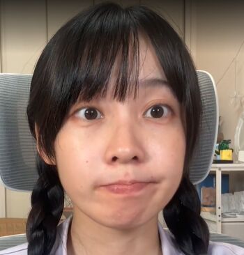Full leaked Asian streamers private photo