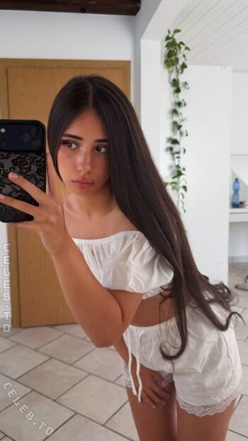 Full leaked Asleyia private photo