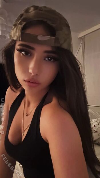 Full leaked Asleyia private photo