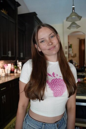 Full leaked Asmr darling private photo
