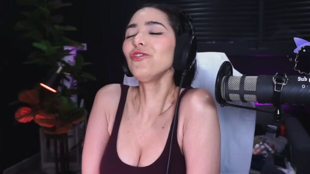 Full leaked Asmr glow page private photo