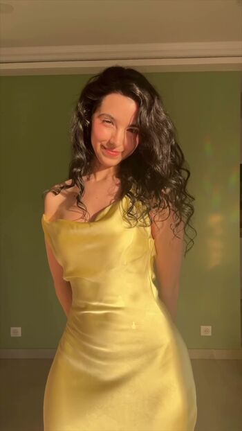 Full leaked Asmr glow private photo