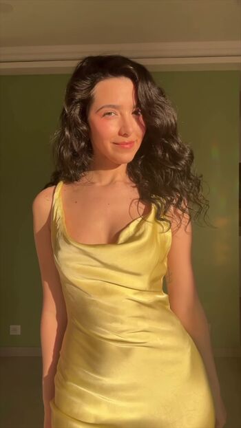Full leaked Asmr glow private photo