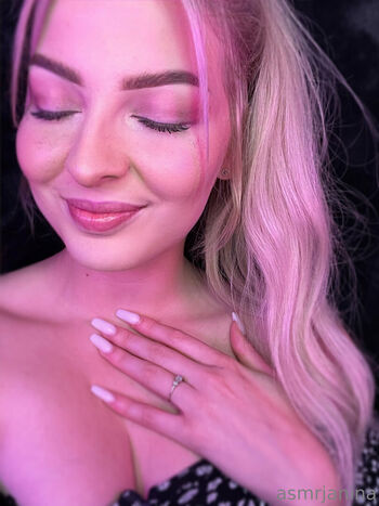 Full leaked Asmrjanina private photo