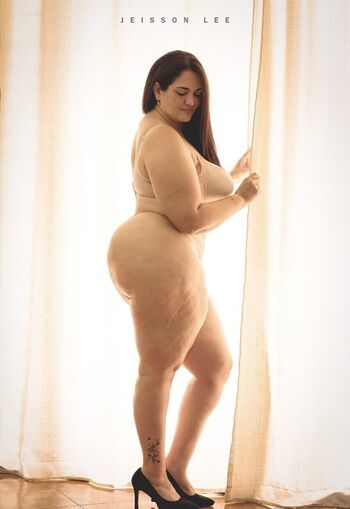 Full leaked Asszilla private photo