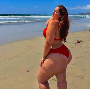 Full leaked Asszilla private photo