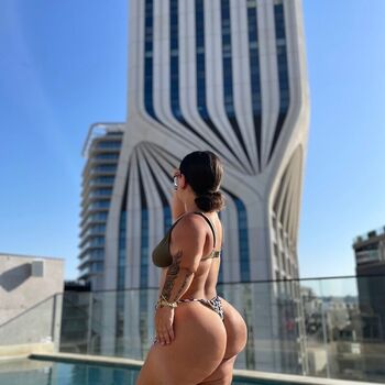 Full leaked Asszilla private photo