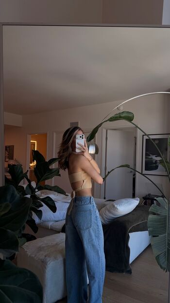 Full leaked Astabush private photo