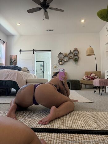 Full leaked Astrgirll private photo