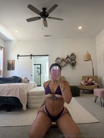 Full leaked Astrgirll private photo