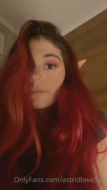 Full leaked Astridlovexo private photo