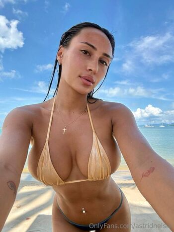 Full leaked Astridnelsia private photo