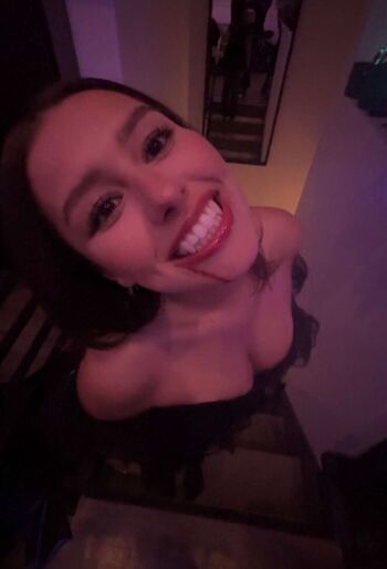 Full leaked Asunah private photo