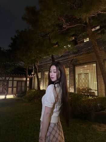 Athena Jiang