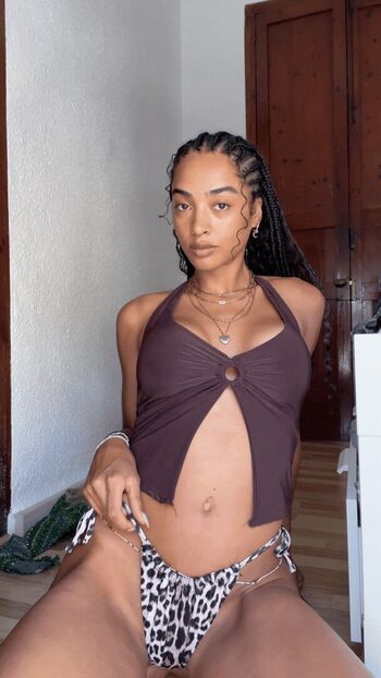Full leaked Aubrey hearts private photo