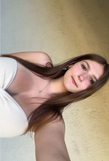 Full leaked Aubrey jane private photo