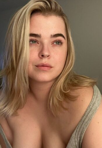 Full leaked Aubviouslynot private photo