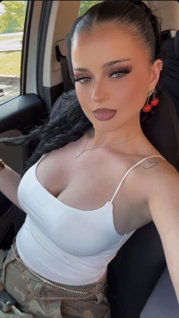 Full leaked Aude houdart private photo