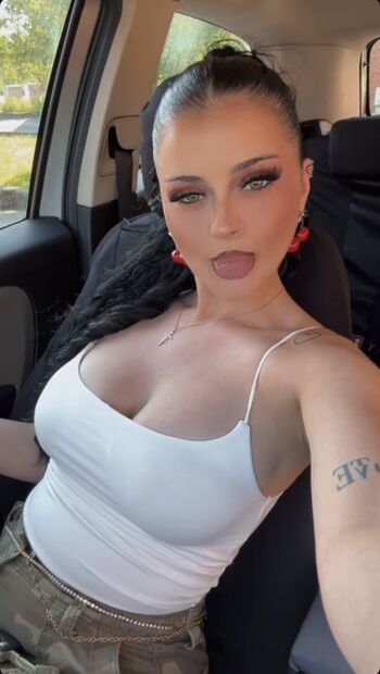 Full leaked Aude houdart private photo