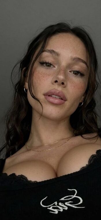 Full leaked Audrey avery private photo